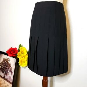 NEW Akris Punto Black Bubble Skirt Luxury Wool Pleated RARE Designer Lightweight